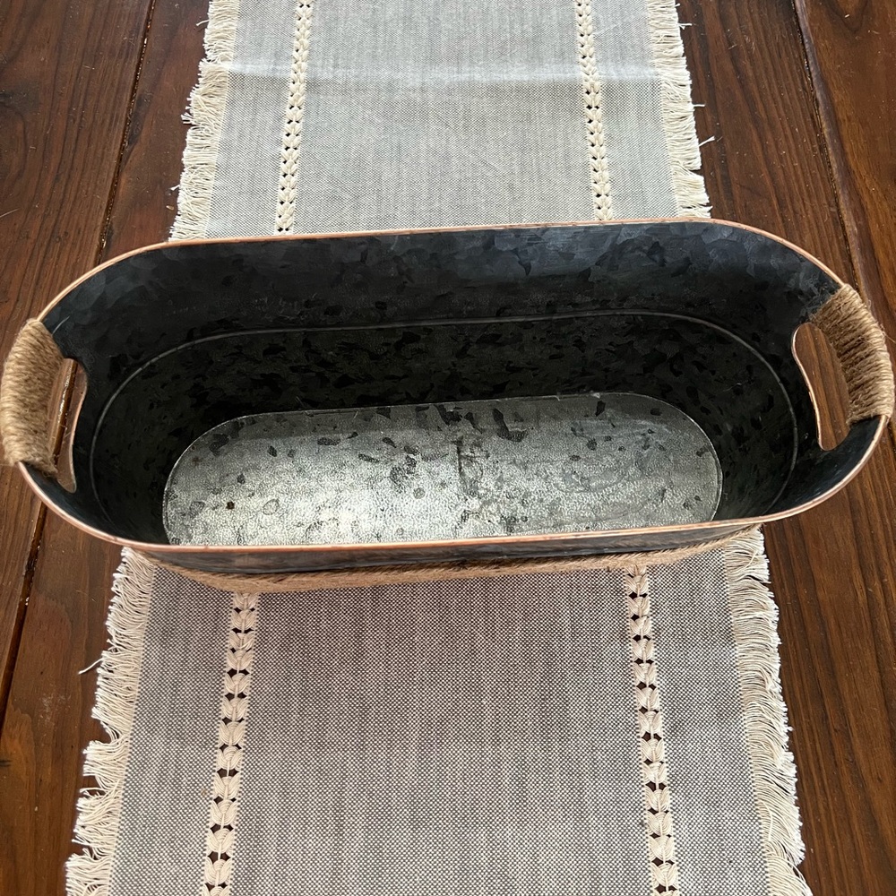 Galvanized &Rope Oval Rustic Farmhouse Container New - Picture 2 of 5